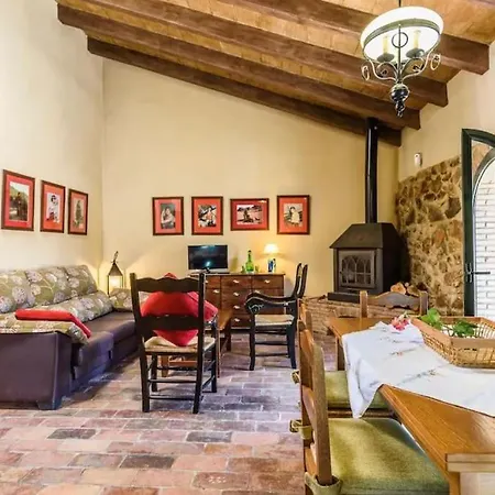 Casa Cortijo En Dehesa Sierra Leon Сasa de vacaciones *